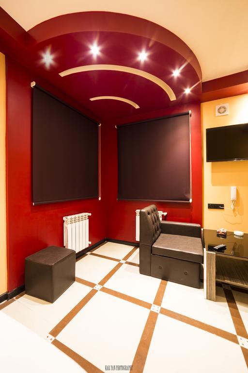 Voyage Hotel Jerevan Rom bilde
